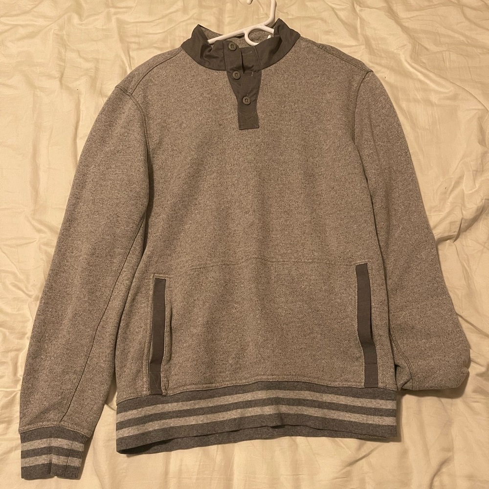 Grey lululemon sweatshirt